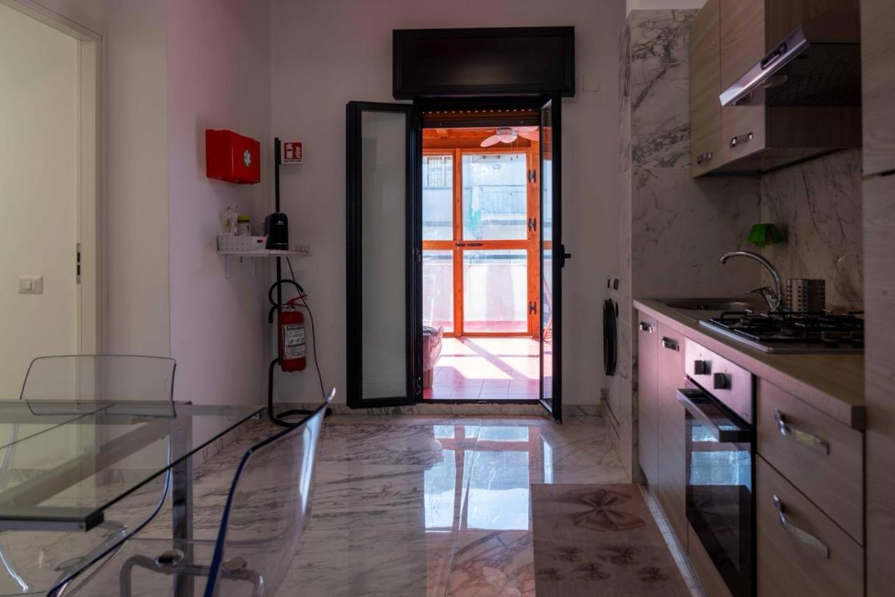 B&B De Rossi185 Bari Luaran gambar